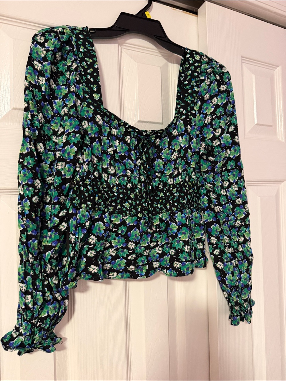 SO Floral Smocked Long-Sleeve Blouse in Black, Green & Blue